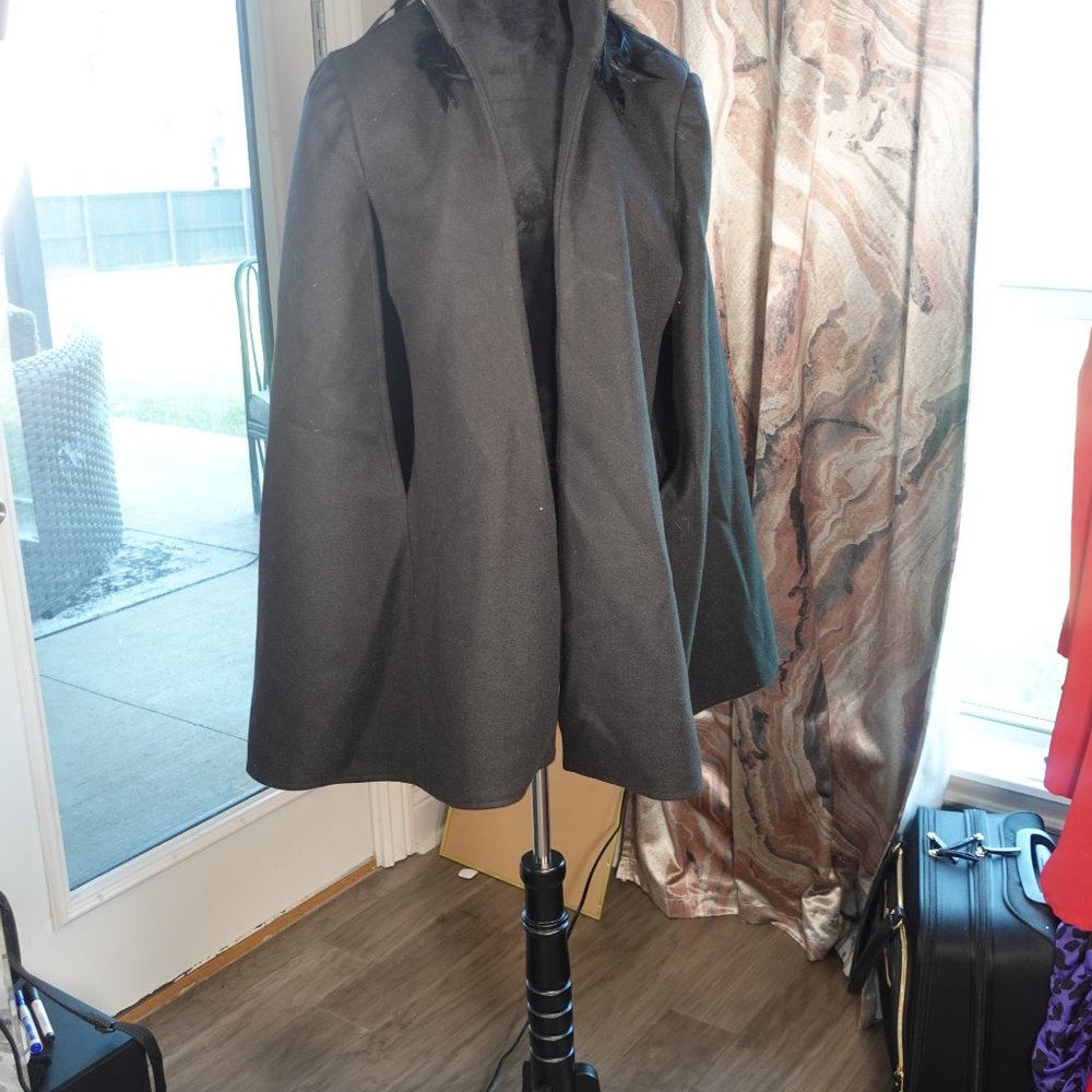 cape blazer - Picture 4 of 4